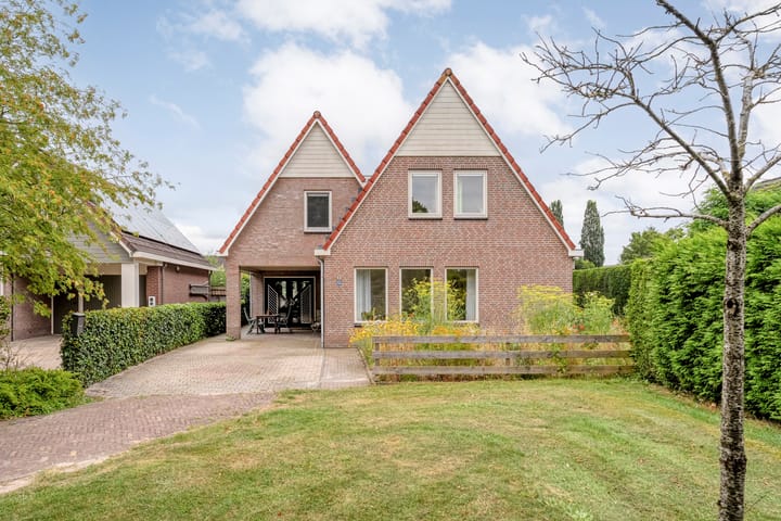 Photo 2 of Zuiderkruis 56