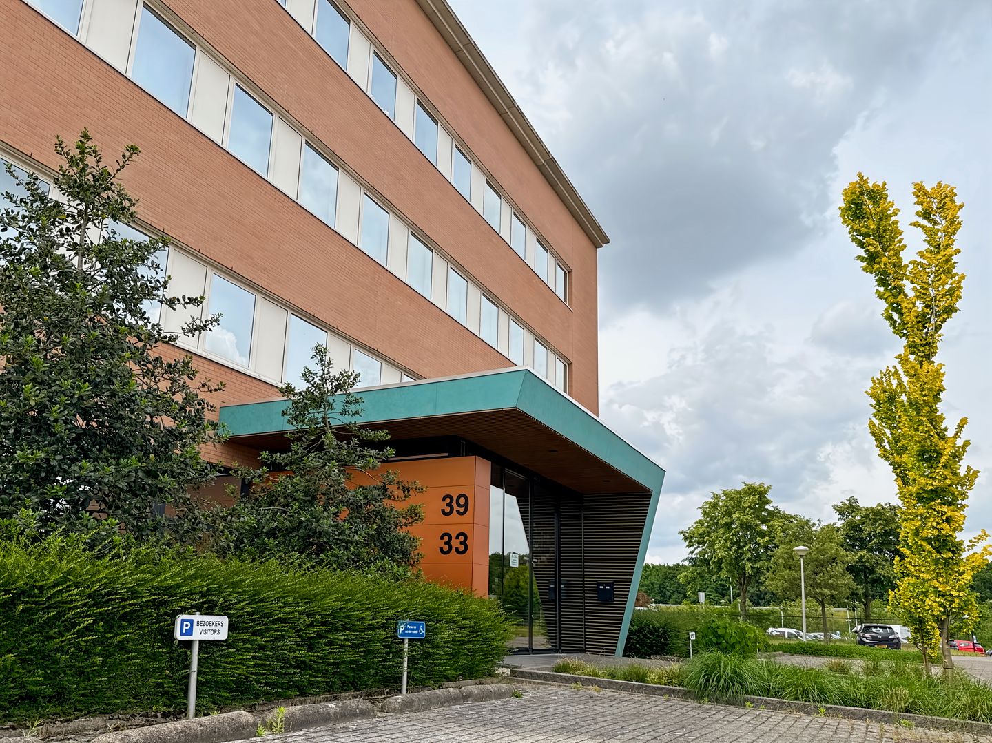 View photo 2 of Noorderpoort 33