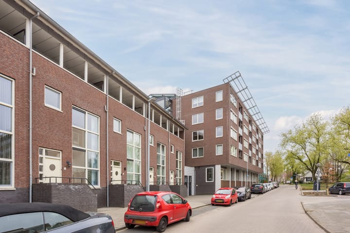 Foto 3 van Kazernestraat 6