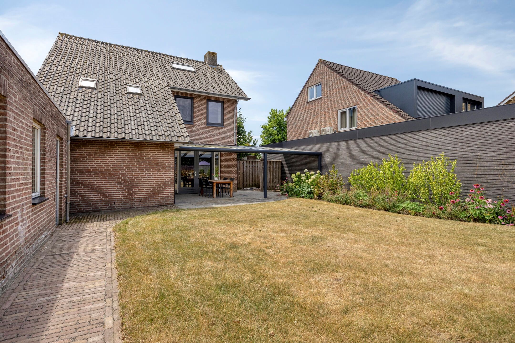 Photo 33 of Paulus Potterstraat 14
