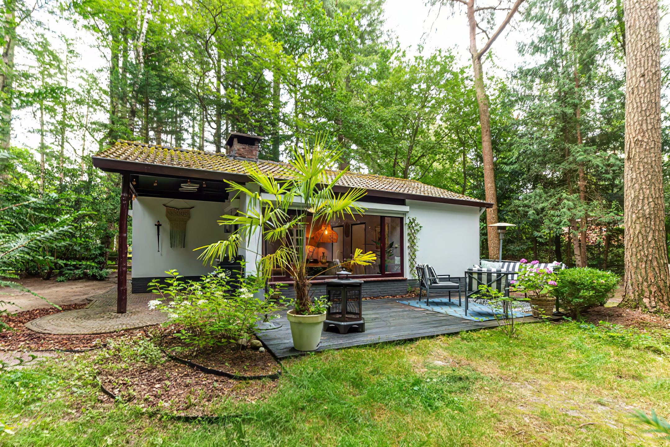 2-bedroom freehold villa in Baarn — photo 2 of 5