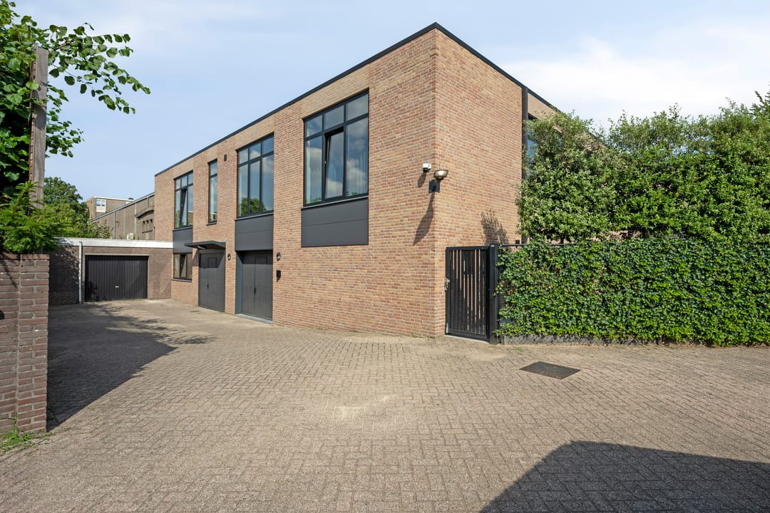 Photo 41 of Leyenbroekerweg 31