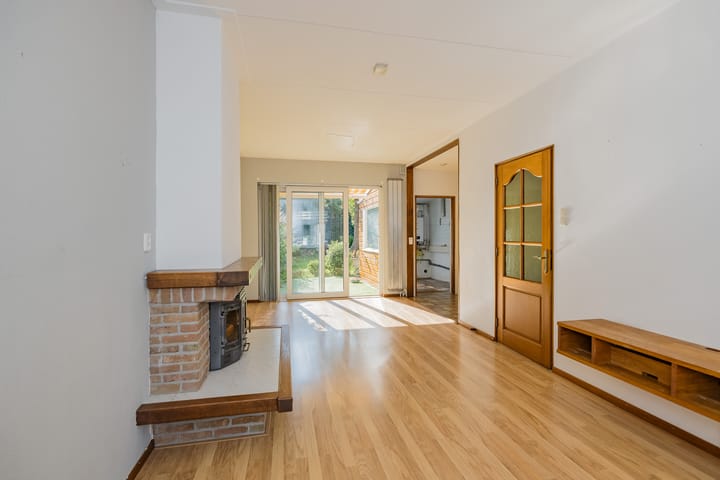 Tussenwoning te koop: Ben Viljoenstraat 58, Haarlem
