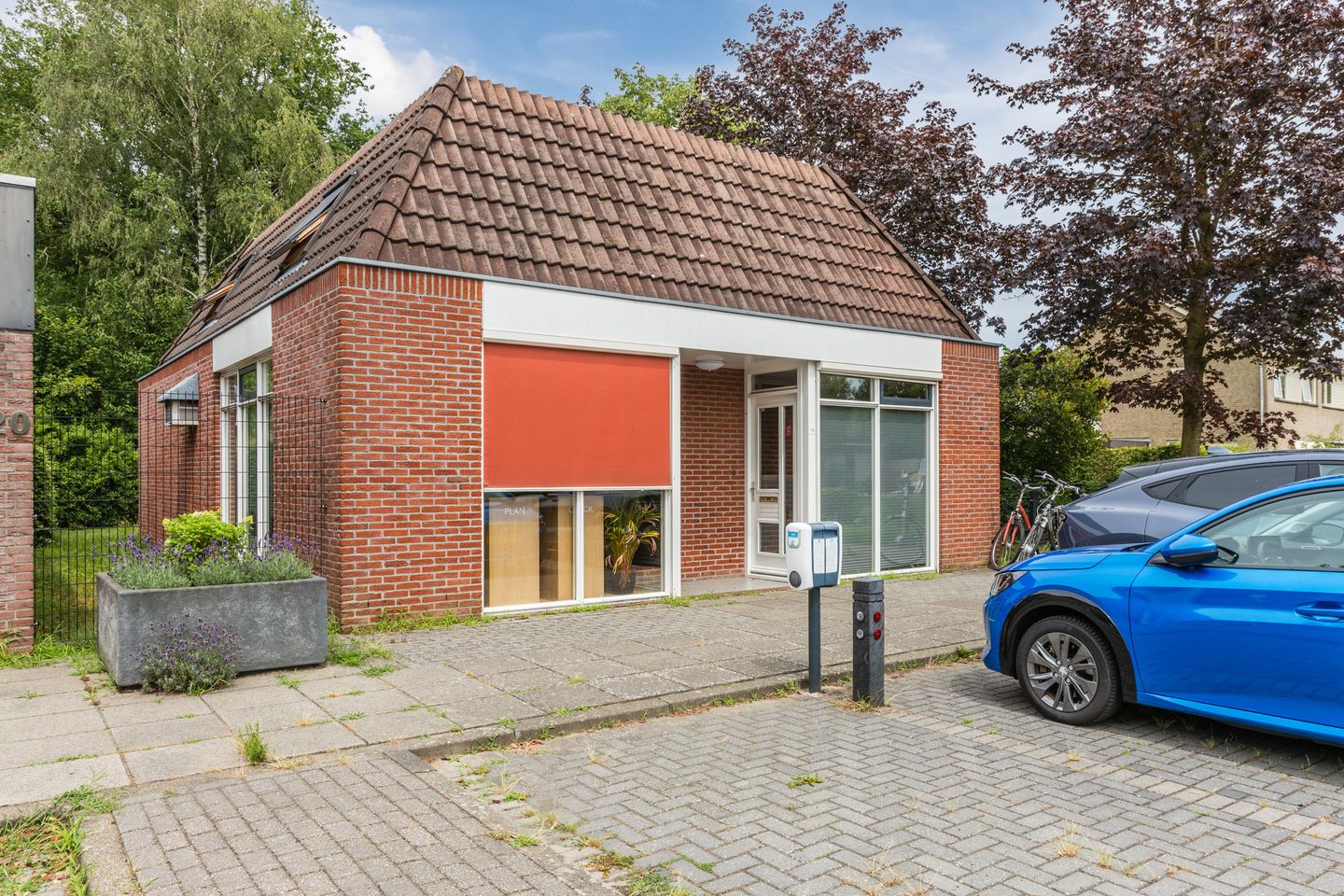 View photo 3 of Polhaarweg 18