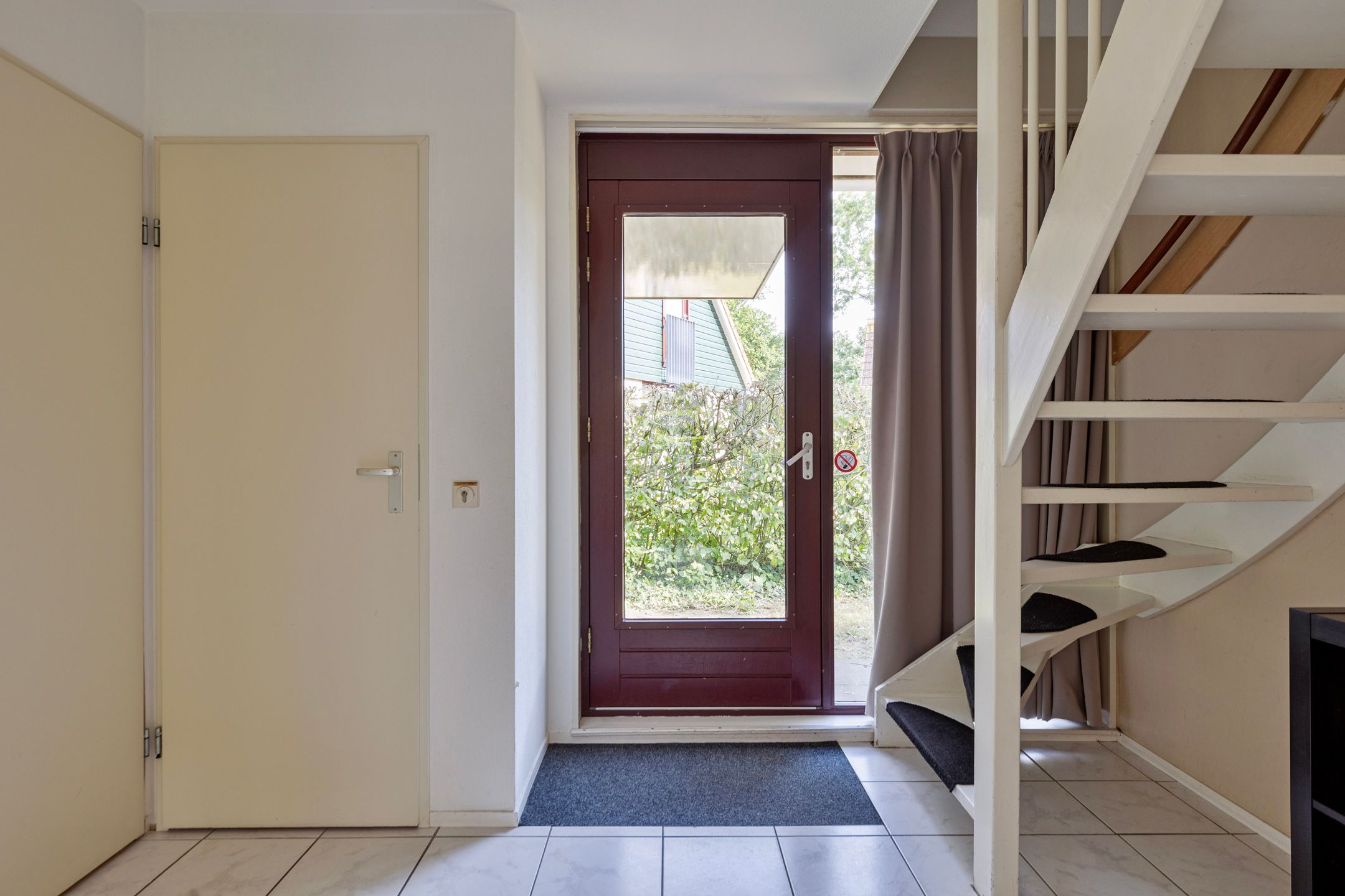 3-bedroom freehold villa in Heinkenszand — photo 4 of 5
