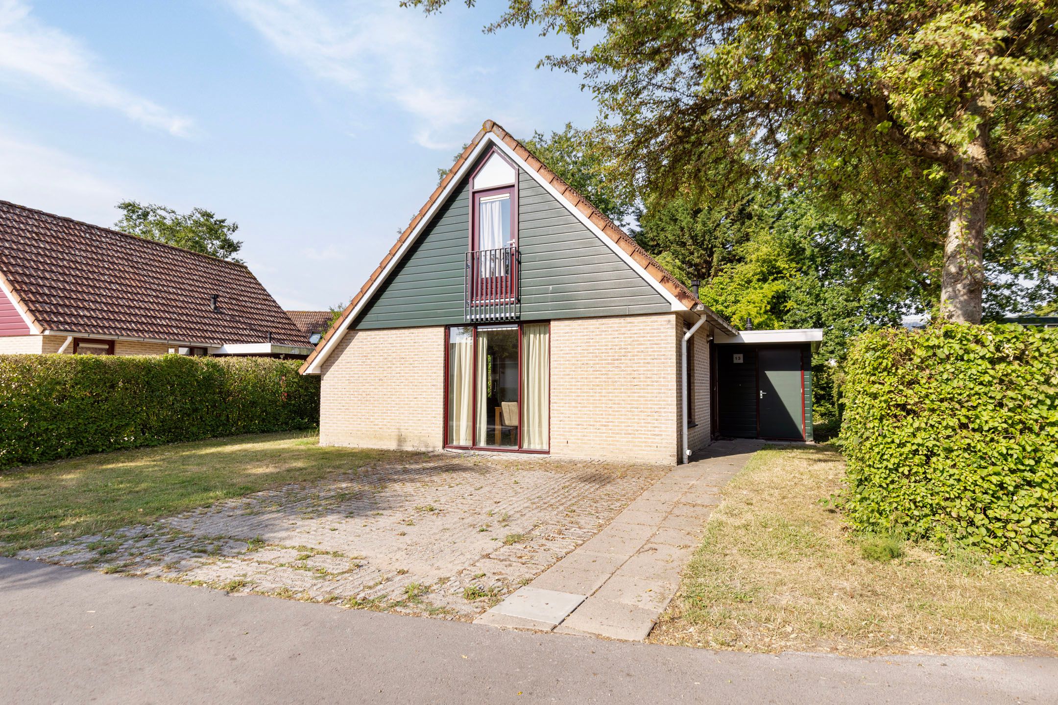 3-bedroom freehold villa in Heinkenszand — photo 3 of 5