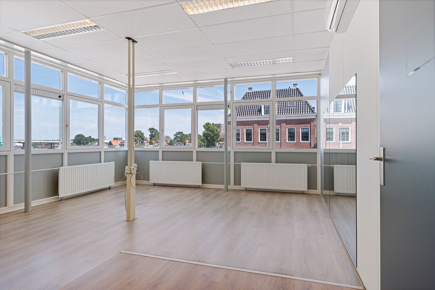 Bekijk foto 3 van Reëelenstraat 1-A