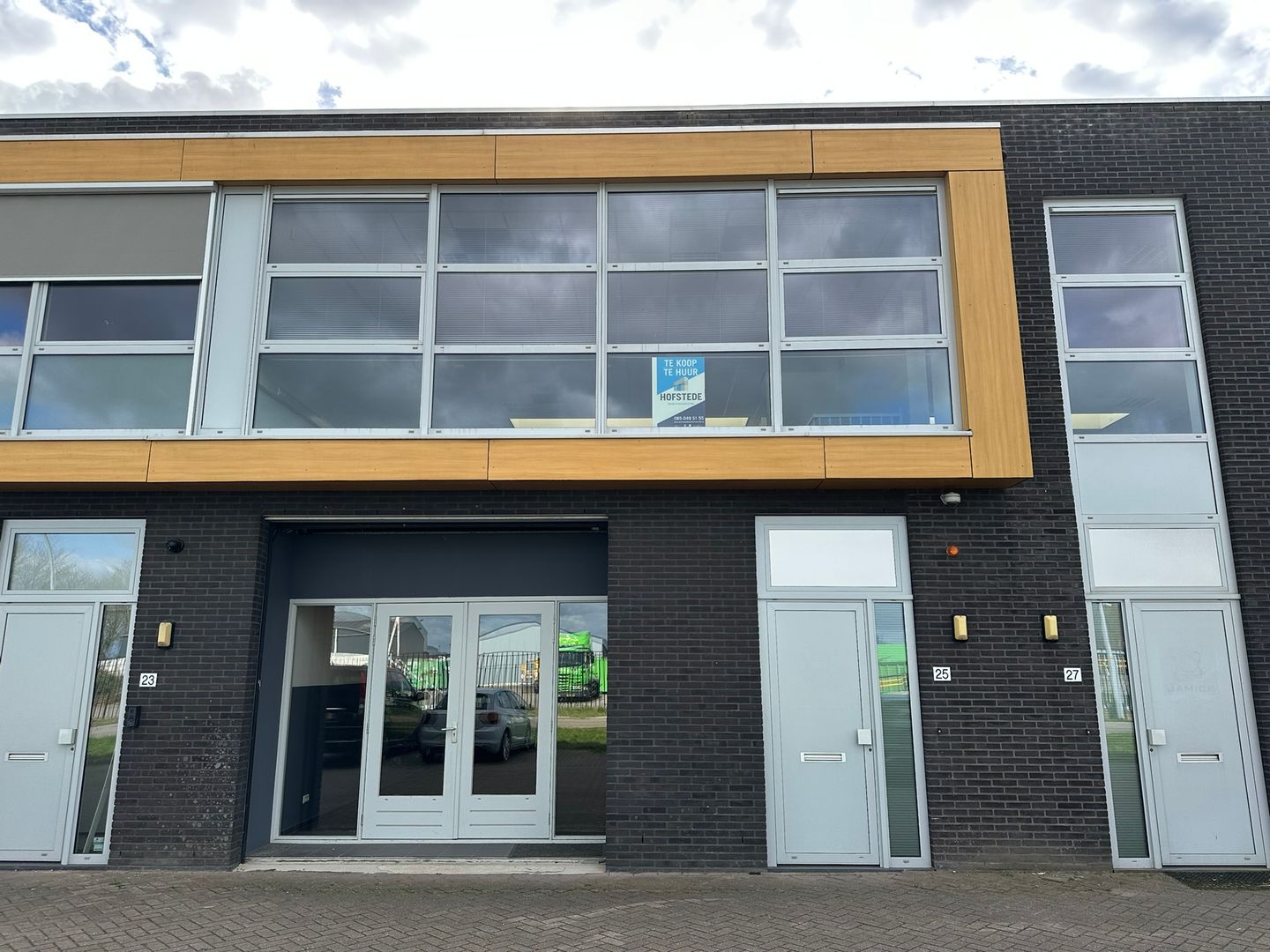 Bekijk foto 1 van Dwarsweg 25