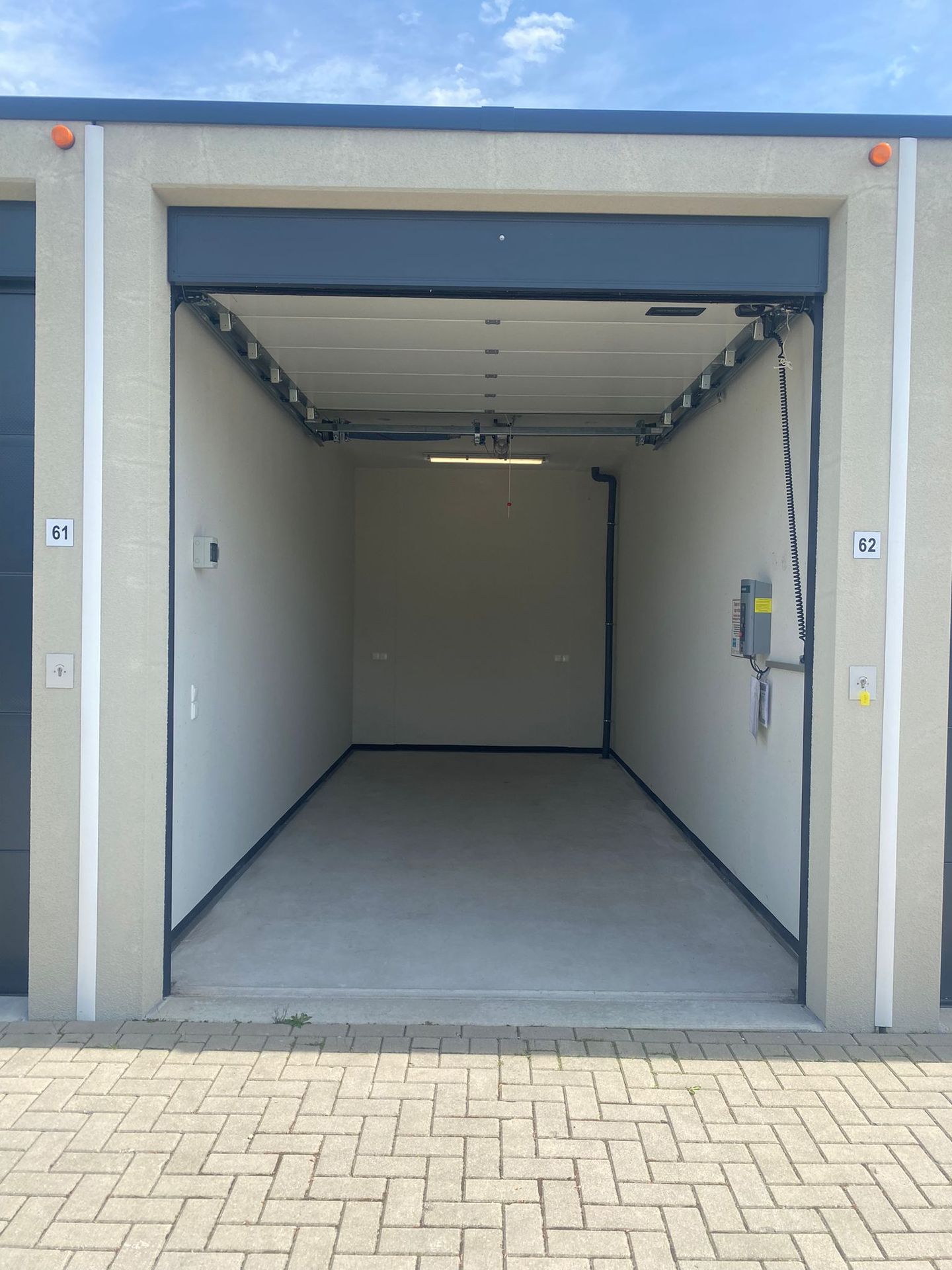 View photo 5 of Leidsevaartweg 11-GB63