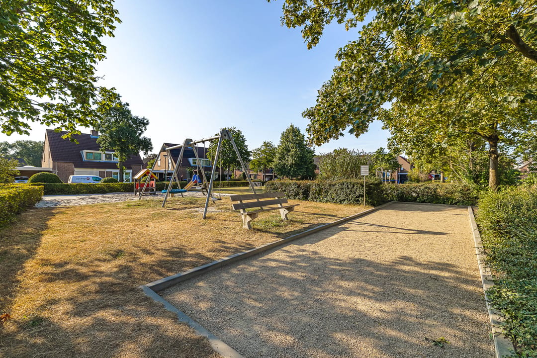 Photo 37 of van Heinsbergstraat 39