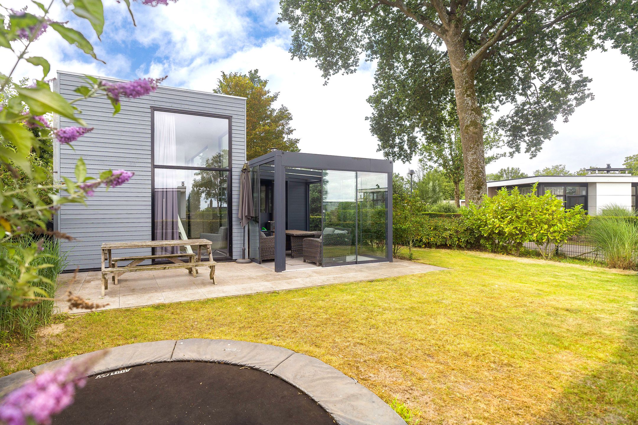 2-bedroom freehold villa in Hulshorst — photo 5 of 5