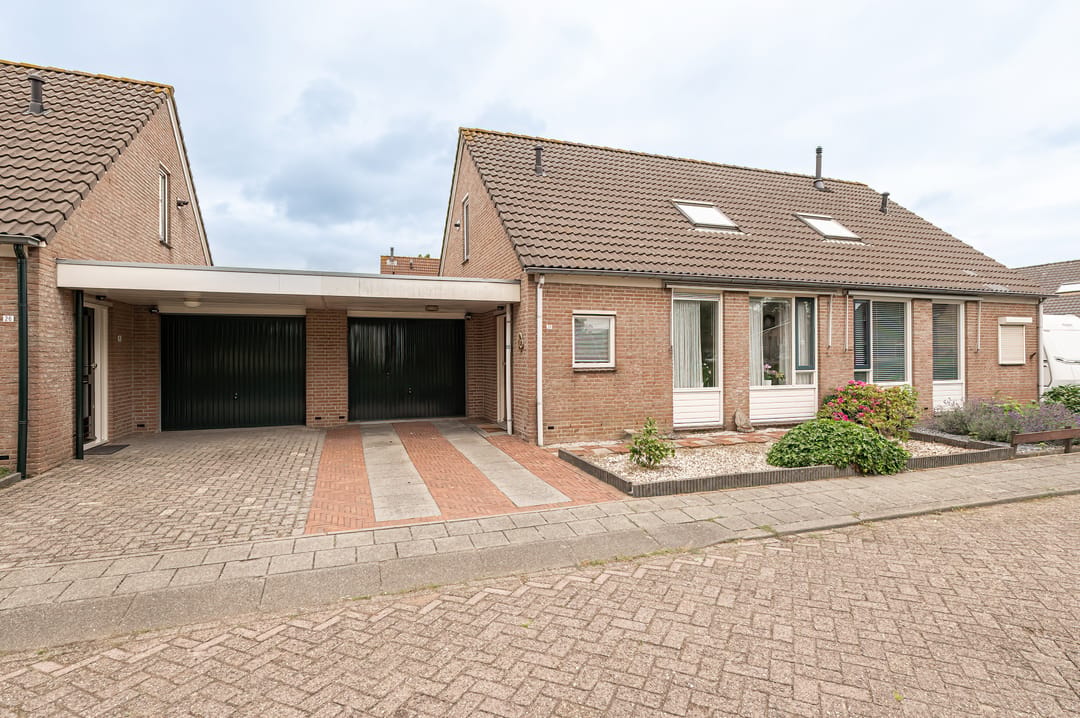Photo 1 of Anna Paulownastraat 28