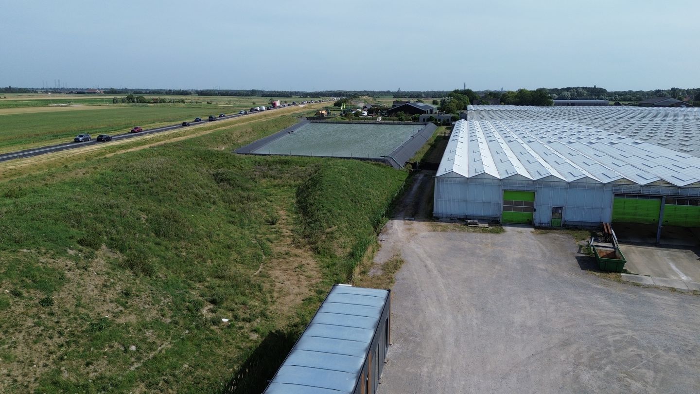 View photo 3 of Van 't Hoffweg 4