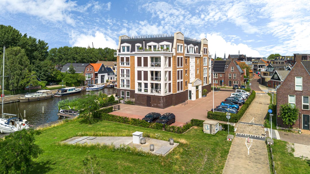 Foto 7 van Waterbron 1-402