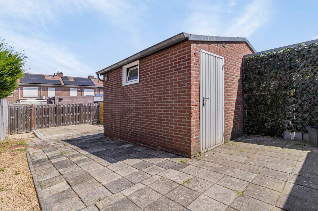 Photo 11 of Frederikstraat 14