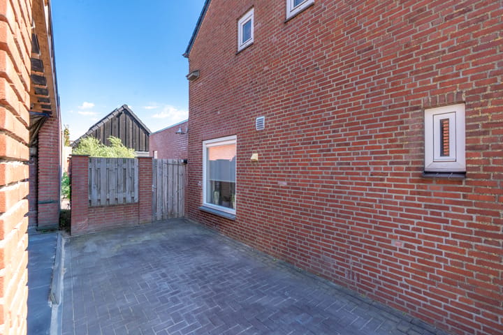 Hoekwoning te koop: Theobaldusweg 49, Overloon