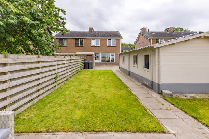 Twee-onder-één-kap te koop: Parkstraat 17, Noordbroek