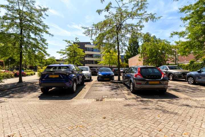 Appartement te koop: Mariaplein 49, Roosendaal