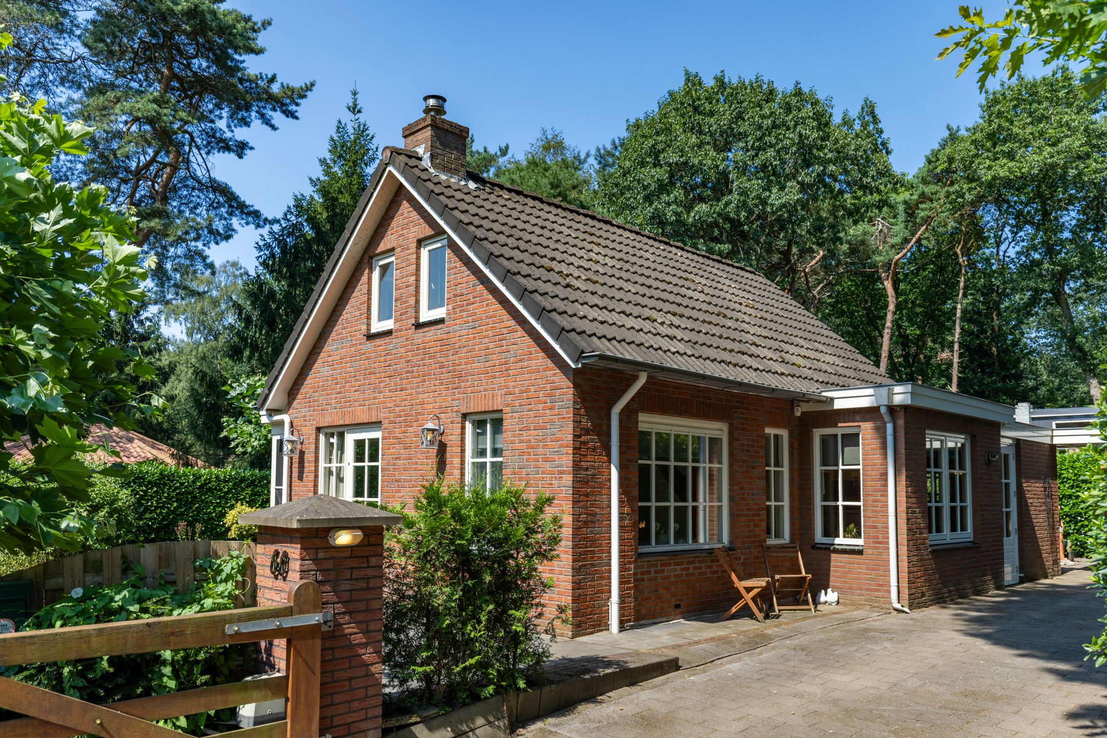 3-bedroom freehold villa in Holten — photo 1 of 5