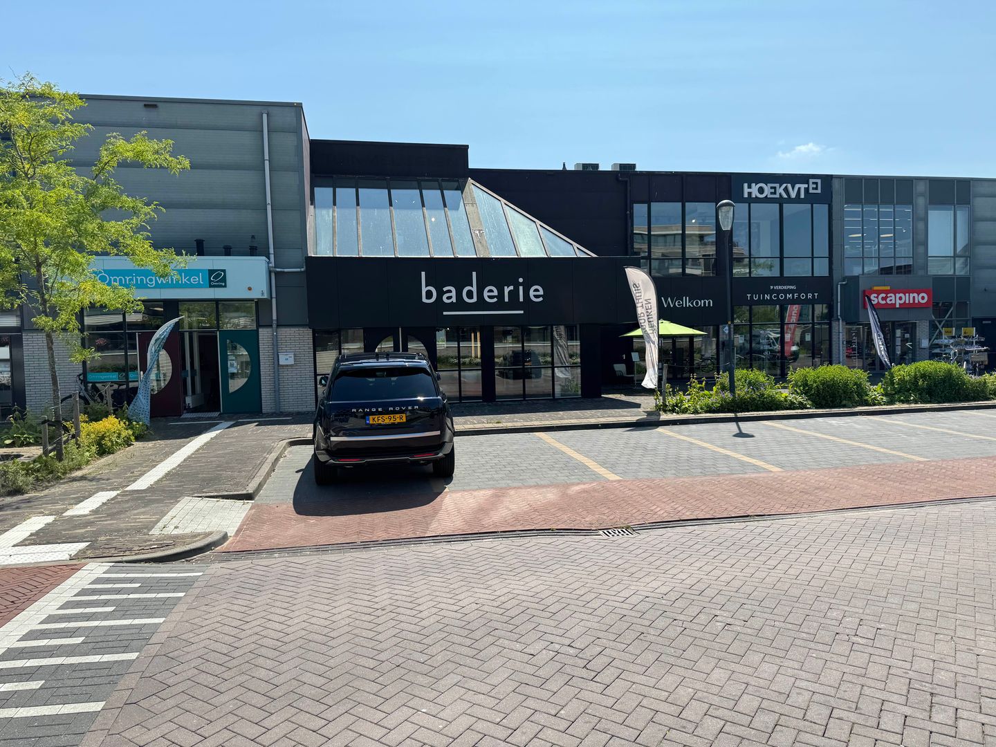 View photo 2 of Middenweg 4