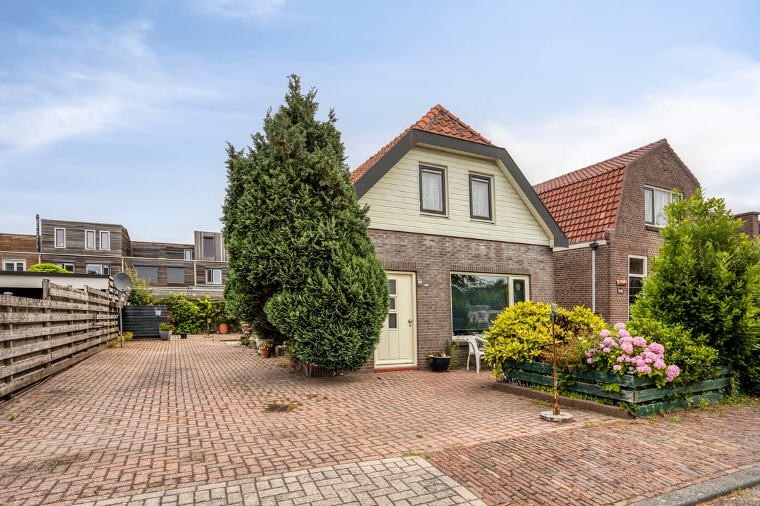 Photo 7 of Westeinde 30
