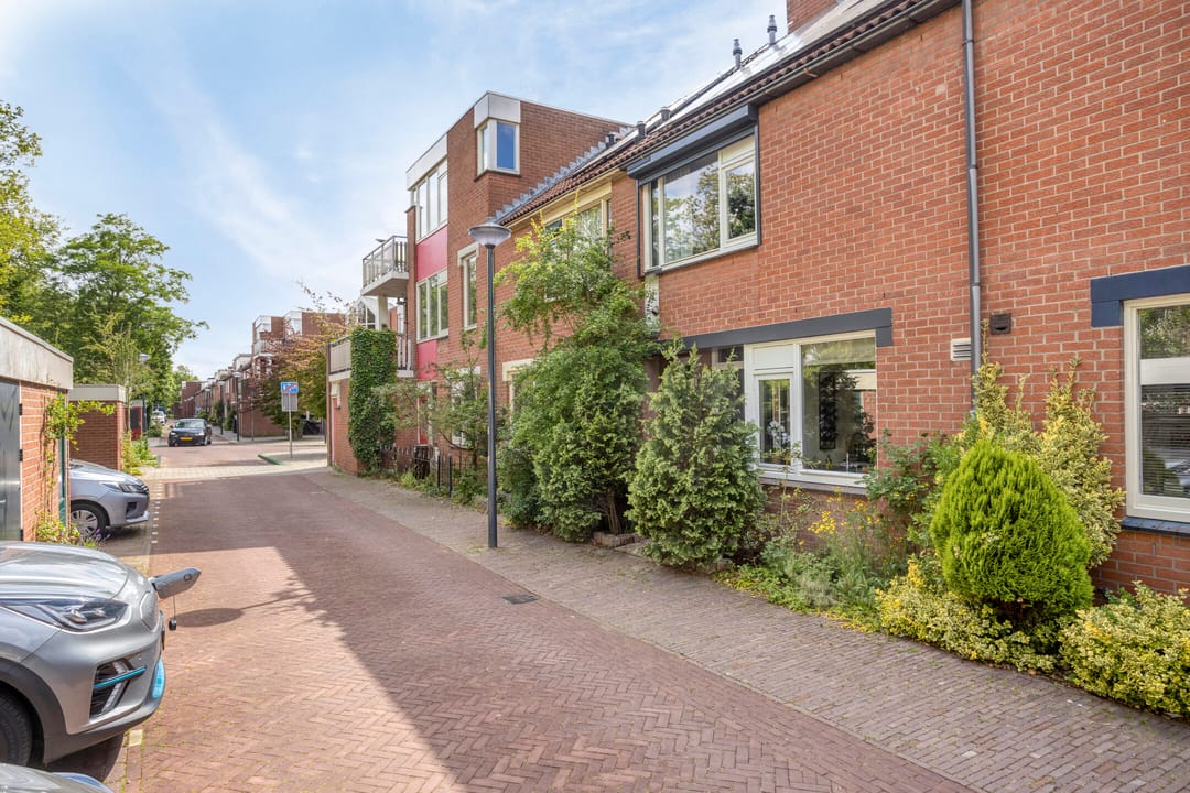 Foto 47 van Spoorlaan 82