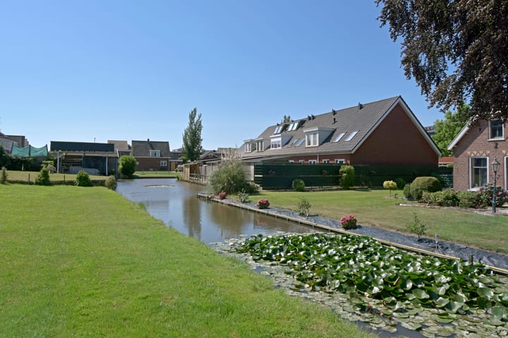 Foto 2 van Wederik 8