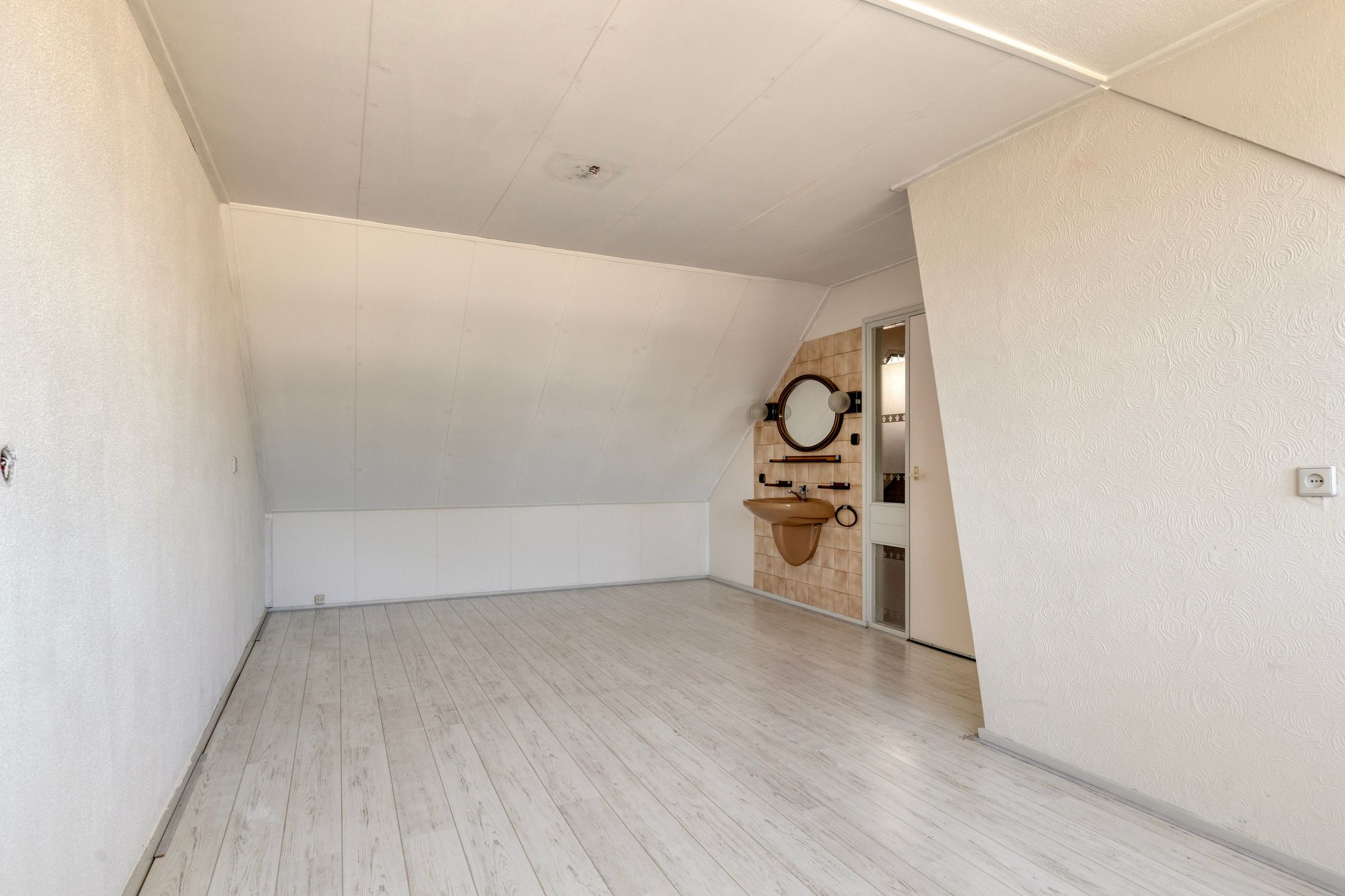 Photo 24 of Wageningenstraat 56