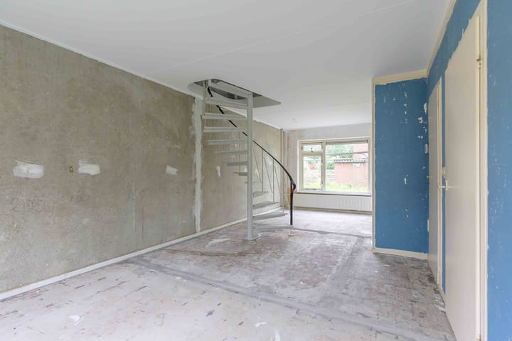 Hoekwoning te koop: Kruisstraat 76, Ens