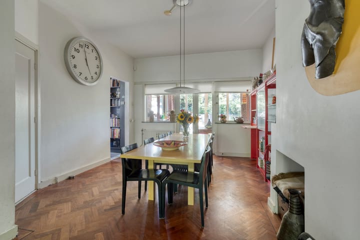 Hoekwoning te koop: Pauwenlaan 122, 'S-Gravenhage