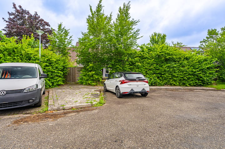 Tussenwoning te koop: Egge 12, Delfzijl