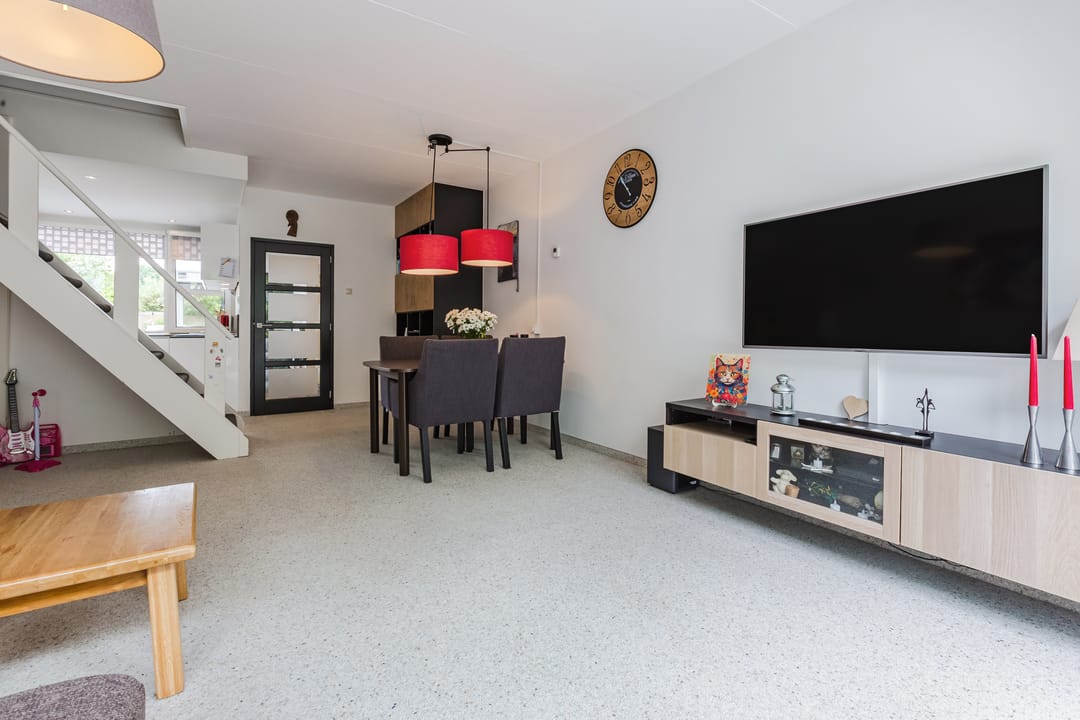 Photo 13 of Vronen 60