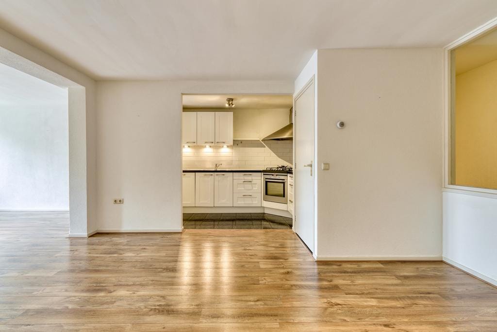 Photo 18 of Mgr. van de Weteringstraat 7-B