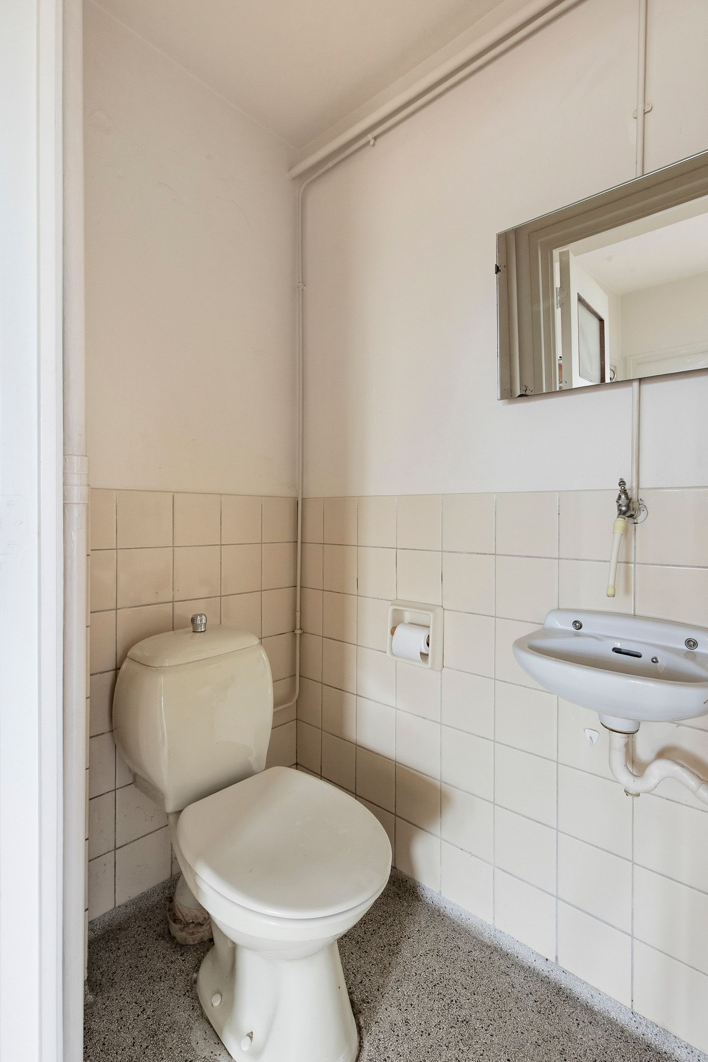 Photo 34 of Van Boshuizenstraat 375