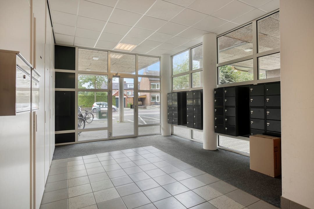 Photo 26 of Willem Barentszweg 13-H