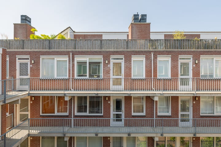Appartement te koop: Graaf van Burenstraat 2F35, Deventer