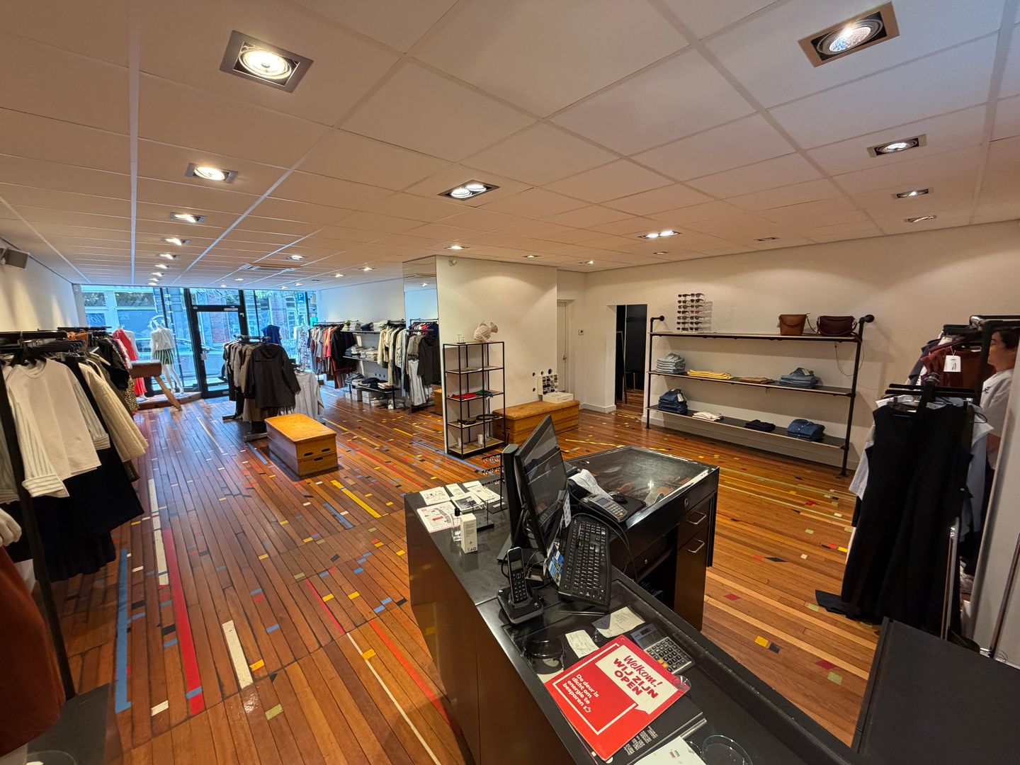 View photo 3 of Wycker Brugstraat 38-A
