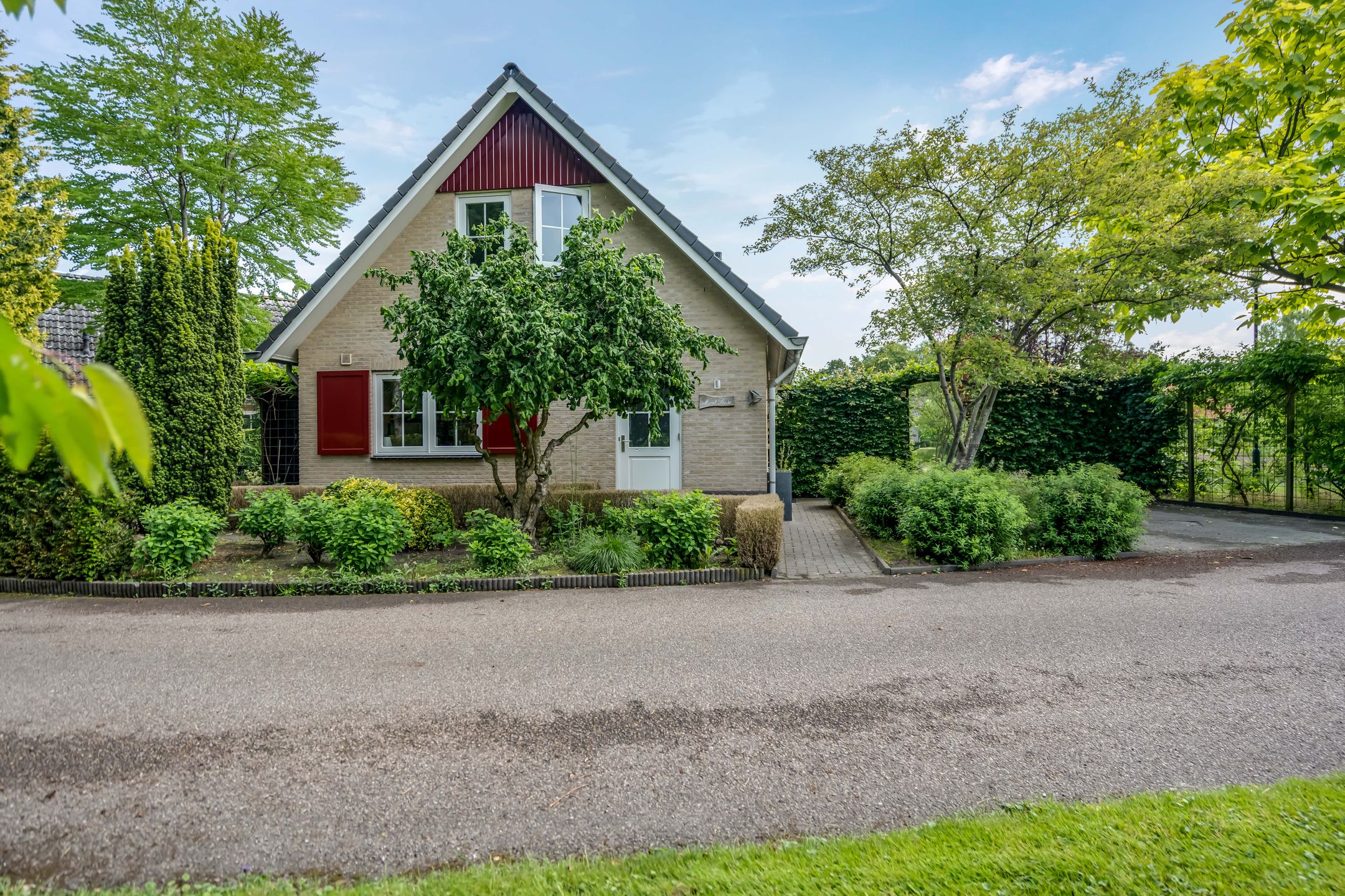 2-bedroom freehold villa in Een — photo 4 of 5