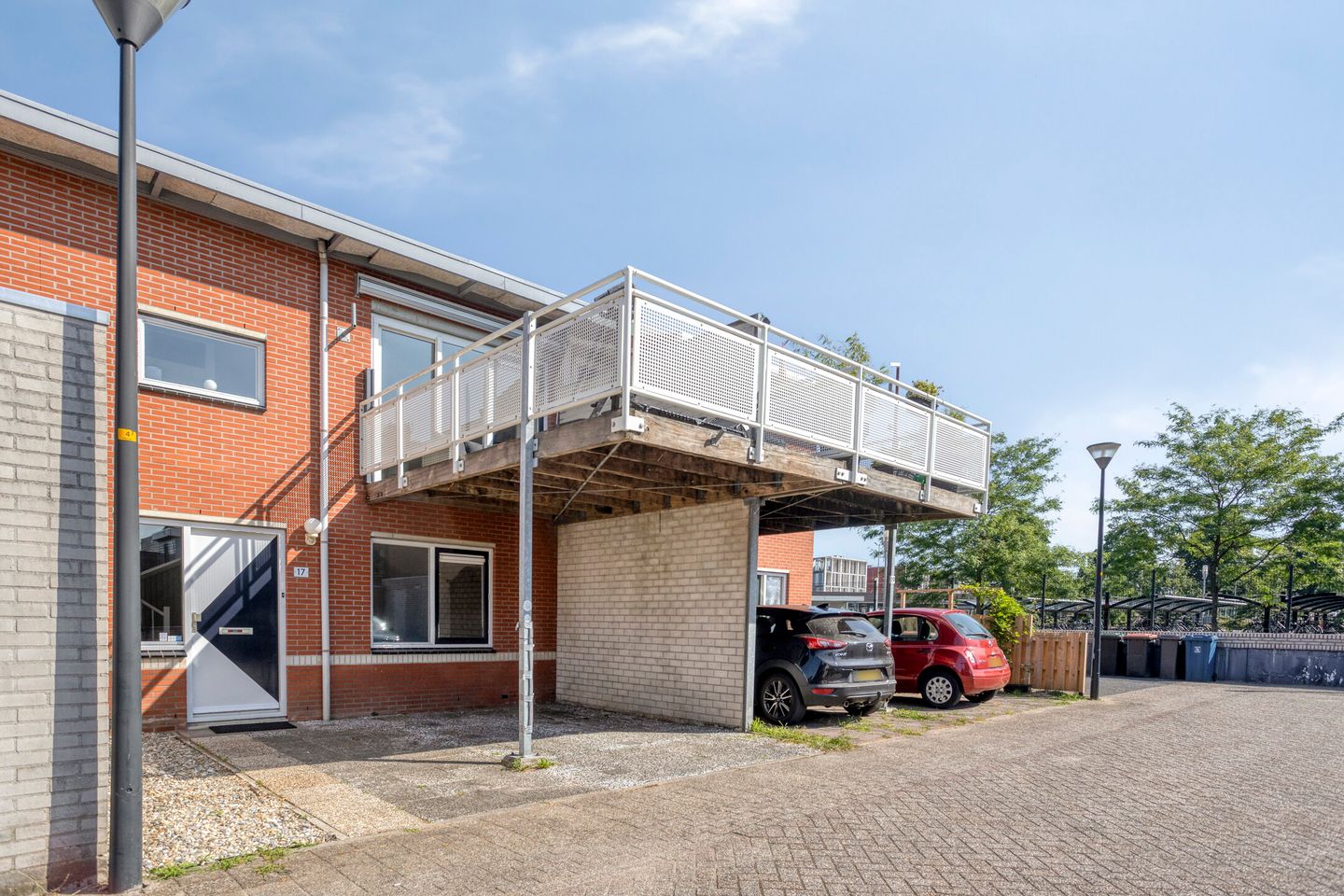 Photo 4 of Parallelweg 17