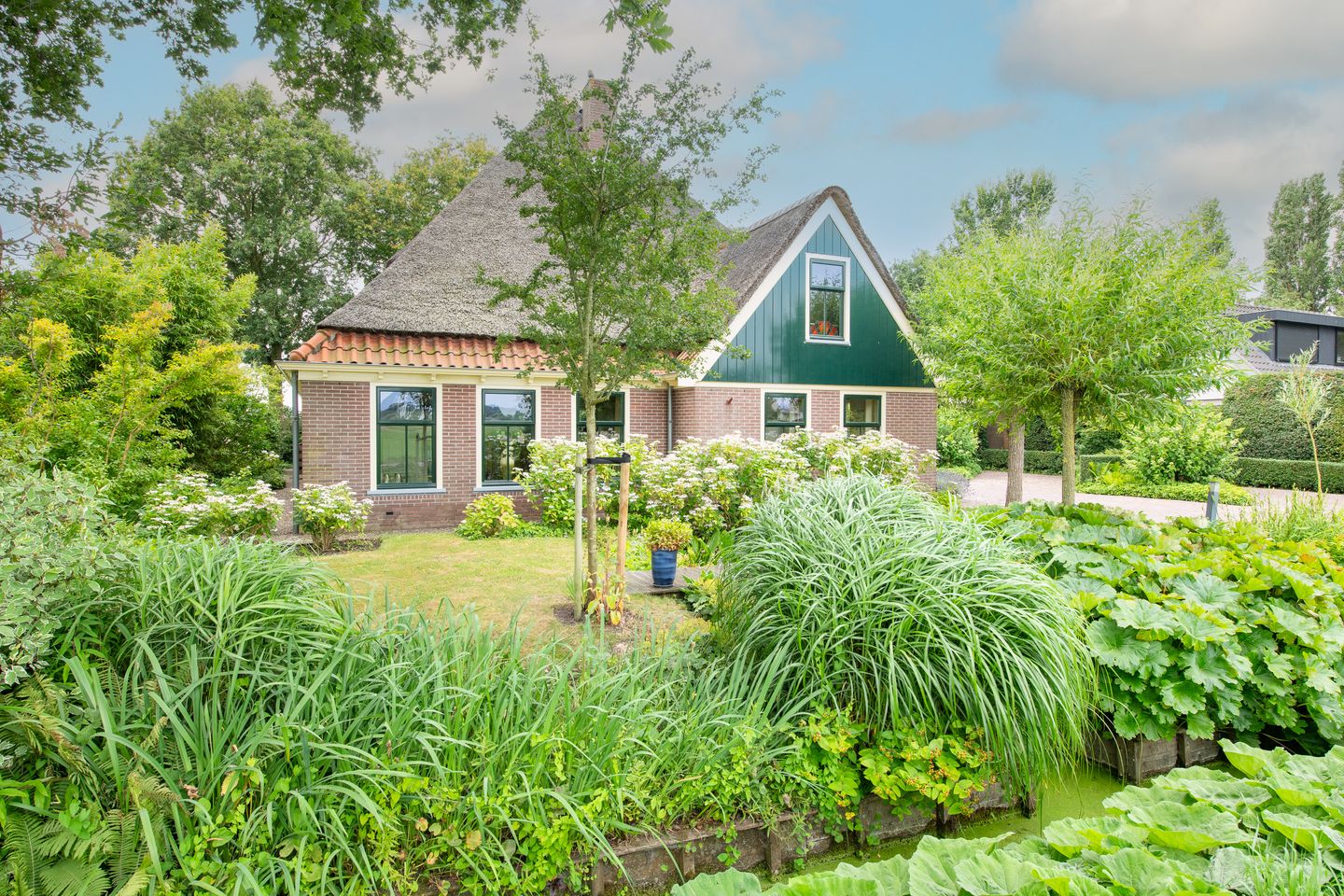 Foto 1 van Kerkweg 18