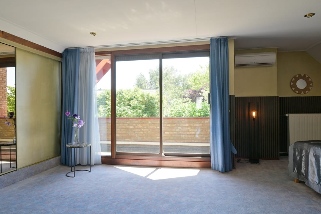 Foto 43 van van Ghentstraat 1