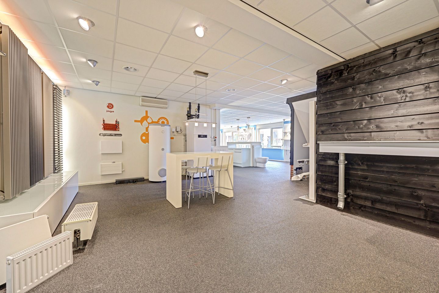 View photo 3 of Coenecoop 85-B