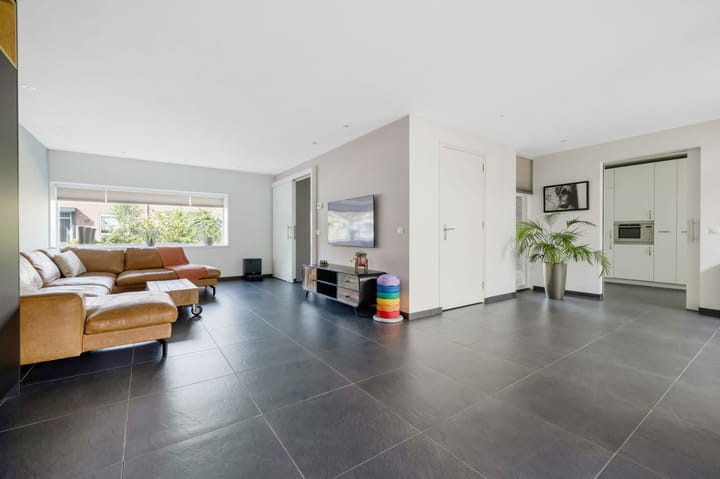 Tussenwoning te koop: Akkerweg 52, Wintelre