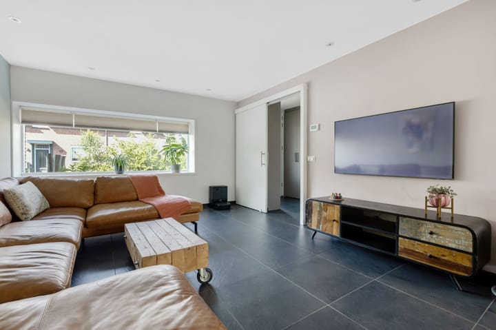 Tussenwoning te koop: Akkerweg 52, Wintelre