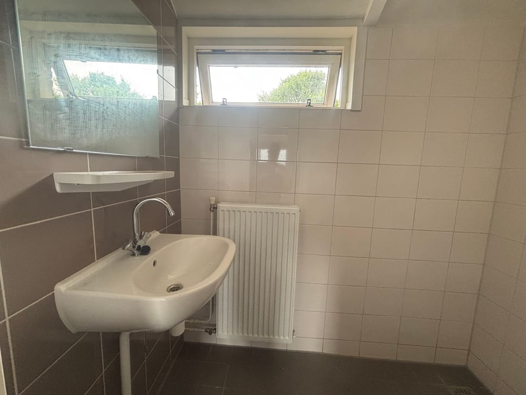 Photo 17 of C. de Leeuwstraat 6