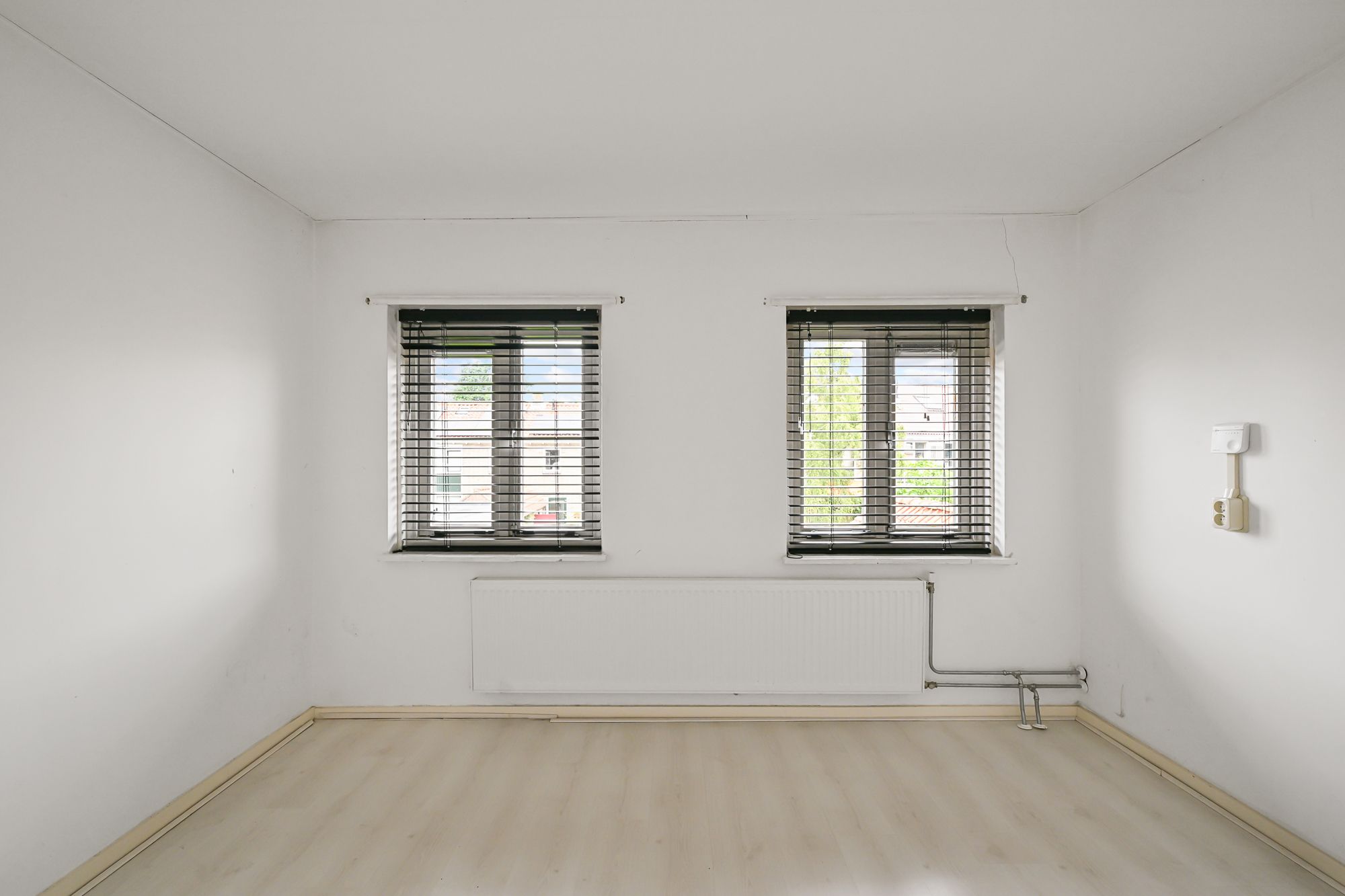 Photo 24 of Burgemeester Ferfstraat 3
