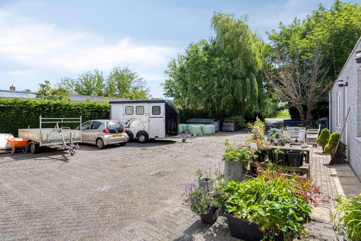 Foto 4 van Huizersdijk 16