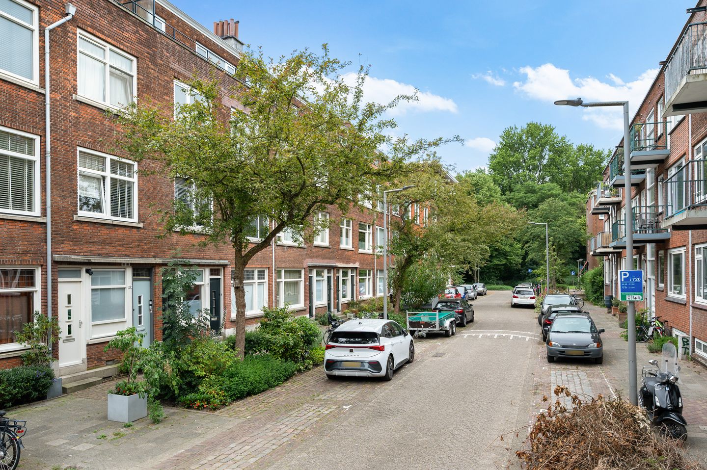 Foto 1 van Cleyburchstraat 44-A02