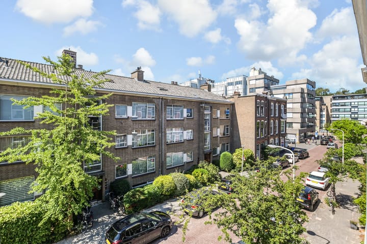 Appartement te koop: De Carpentierstraat 28, 'S-Gravenhage