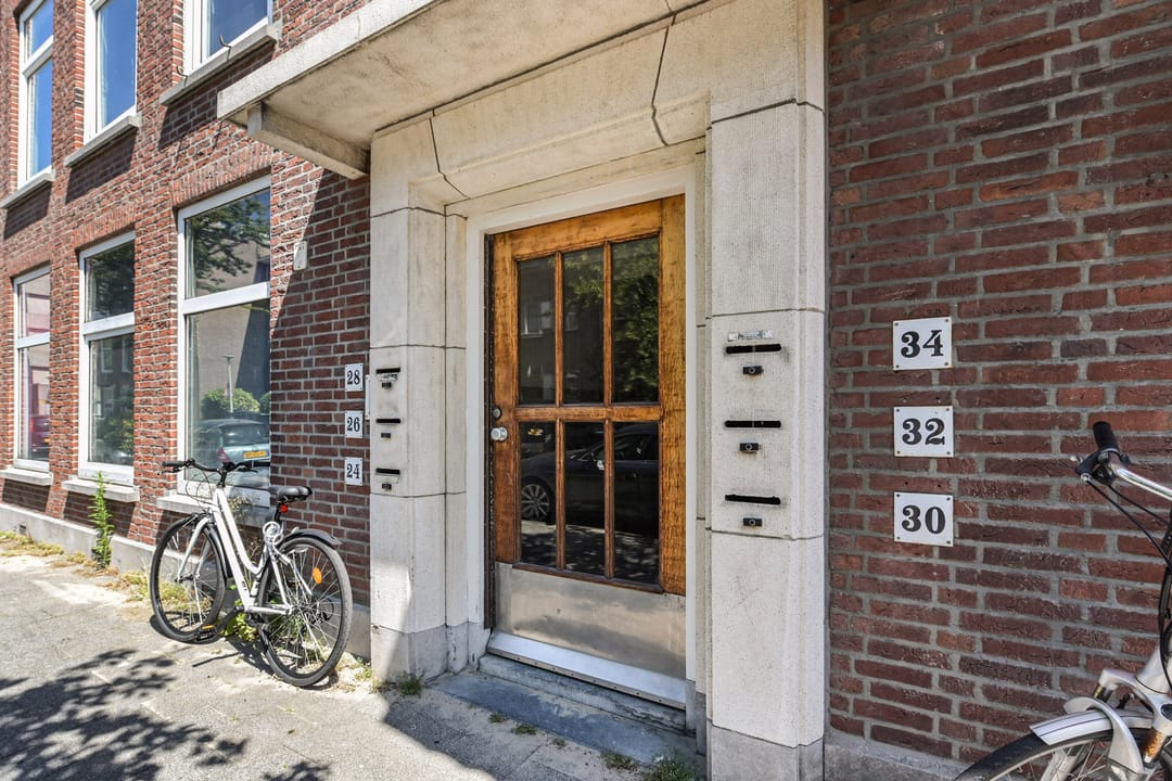 Photo 2 of De Carpentierstraat 28